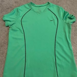 Women’s Nike t shirt